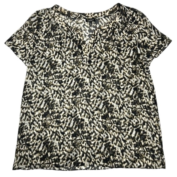 Talbots Animal Print Semi-Sheer Boho Flowy Cap Sleeve Blouse Size 14W - Picture 3 of 6